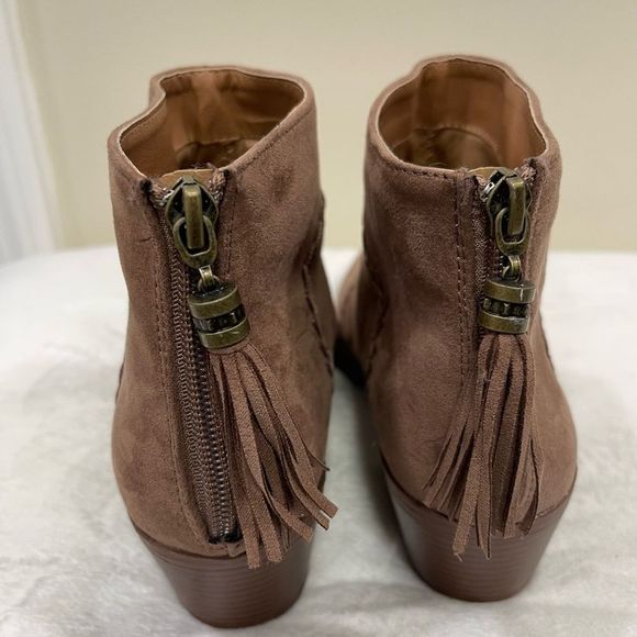 𝅺NWOT Qupid Back Zipper Boots - Picture 3 of 7